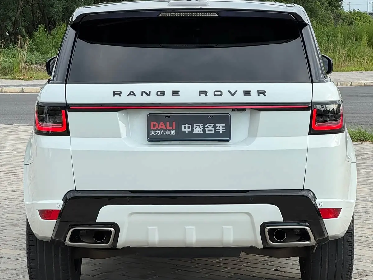 Land Rover Range Rover Sport 2017 — Photo 5/17