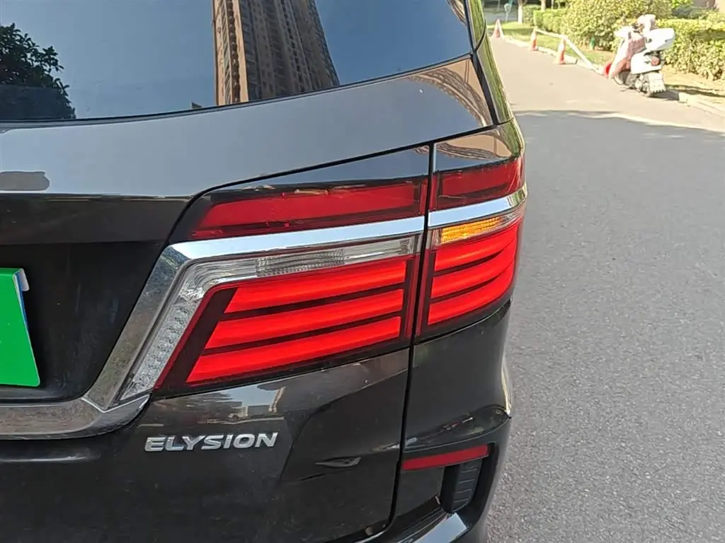 Honda Elysion 2019 — Şəkil 8/20