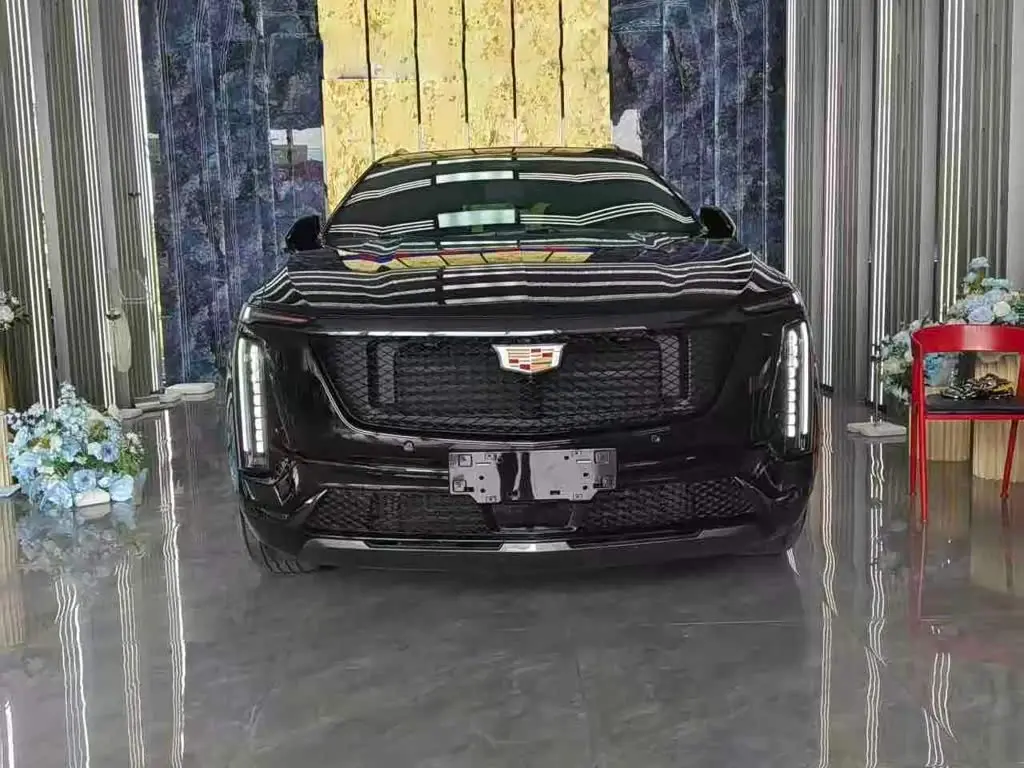 Cadillac XT5 2025 — Фото 2/20