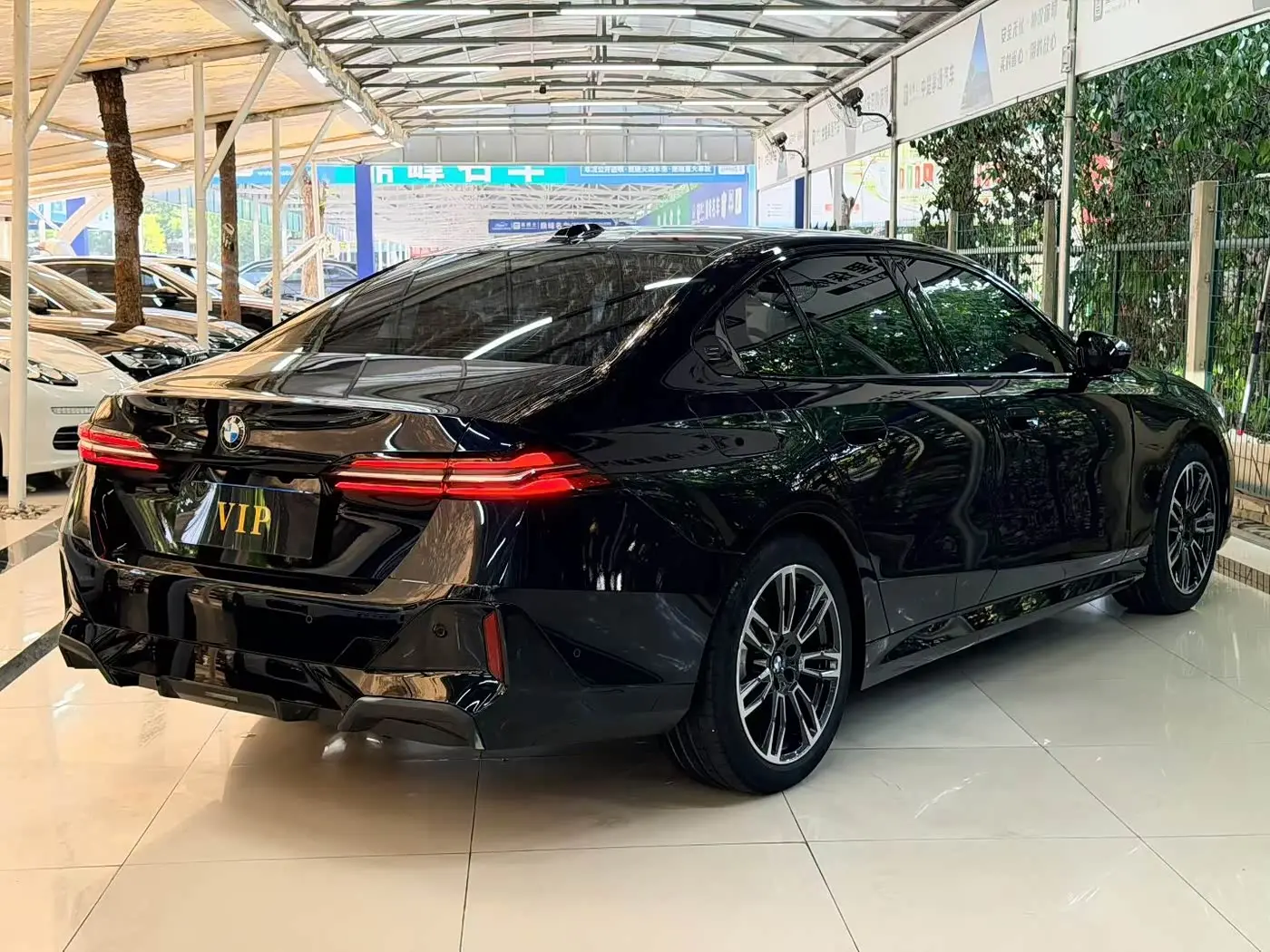 BMW 5 Series 2024 — Şəkil 4/18