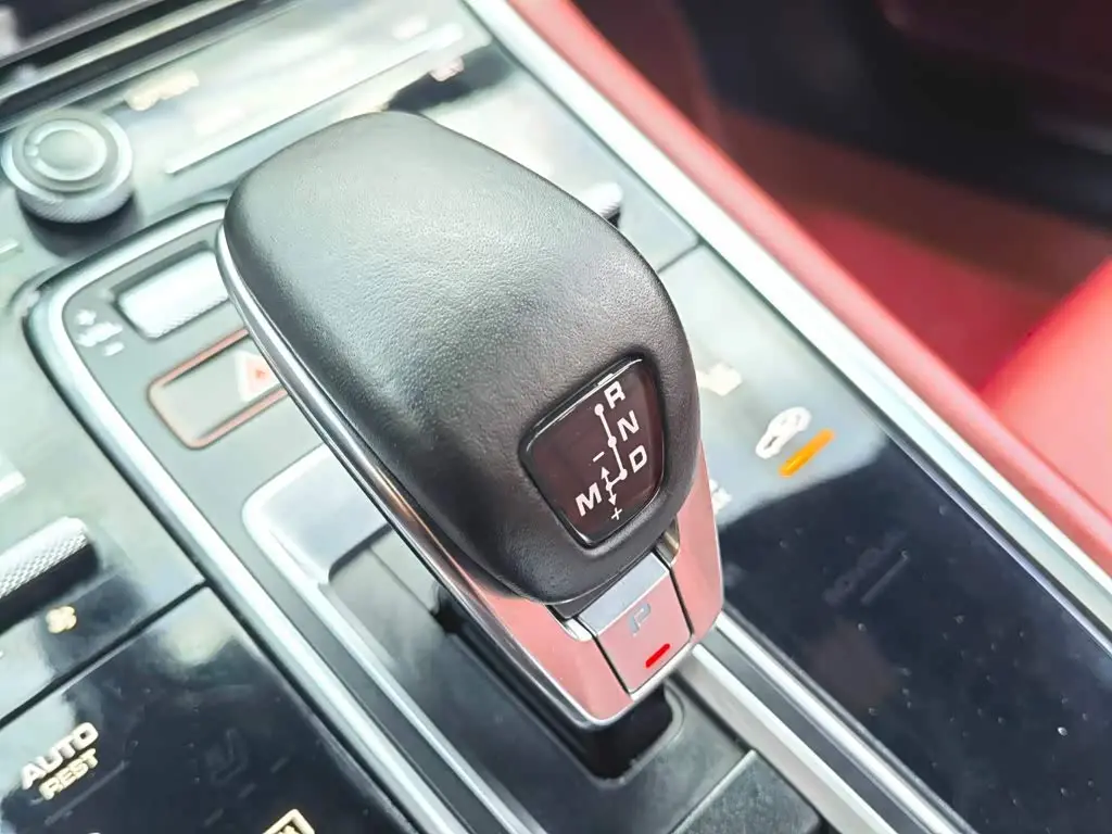 Porsche Panamera 2022 — Photo 12/20