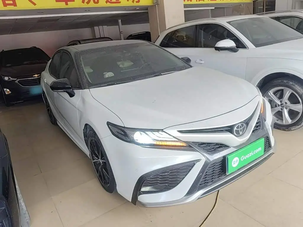 Toyota Camry 2023 — Şəkil 4/20