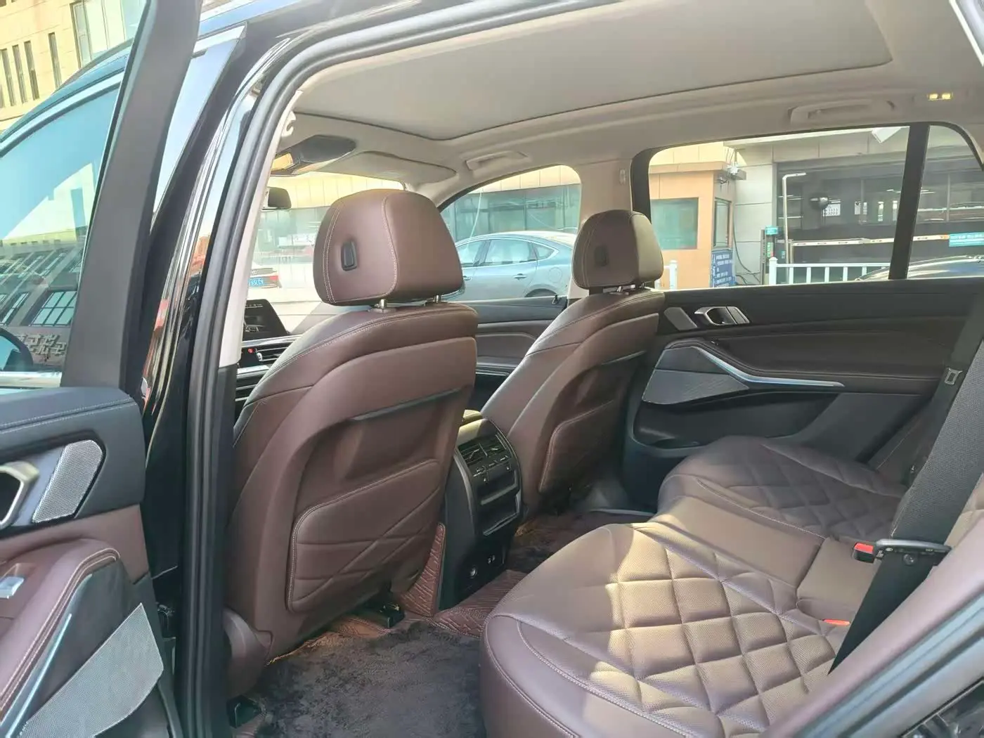 BMW X5 2023 — Photo 6/10