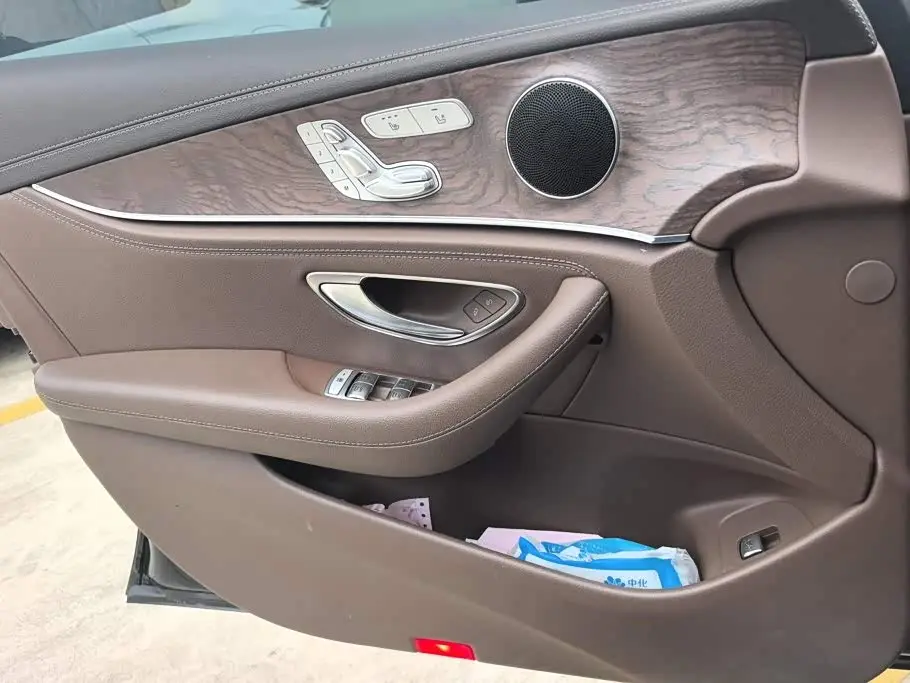 Mercedes-Benz E-Class 2020 — Şəkil 7/16