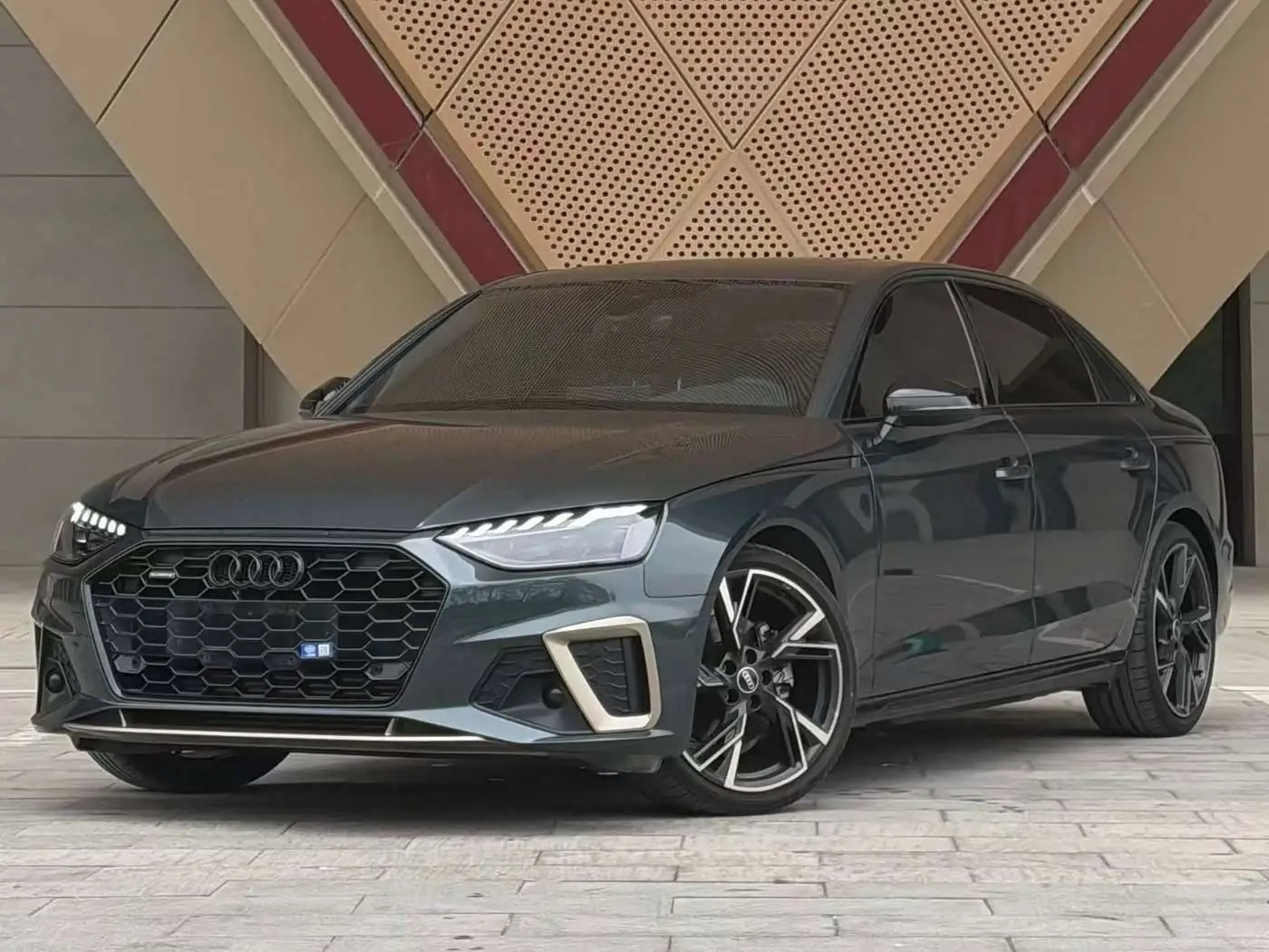 Audi A4L, 2024