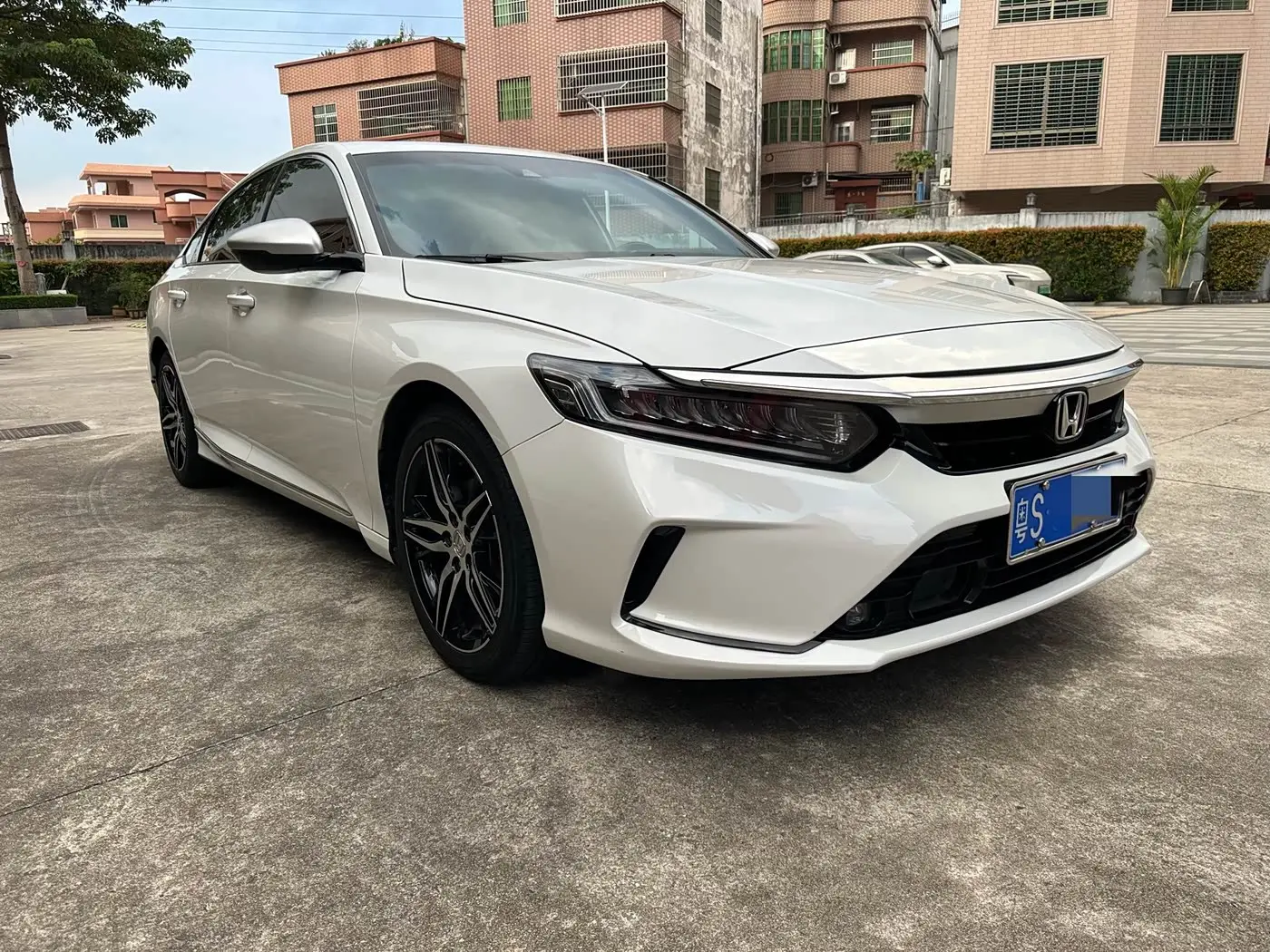 Honda Inspire 2022 — Фото 2/15