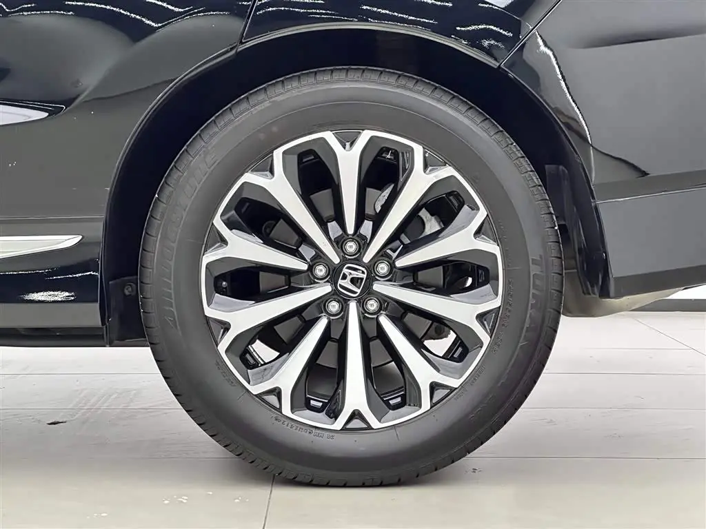 Honda UR-V 2025 — Şəkil 17/17