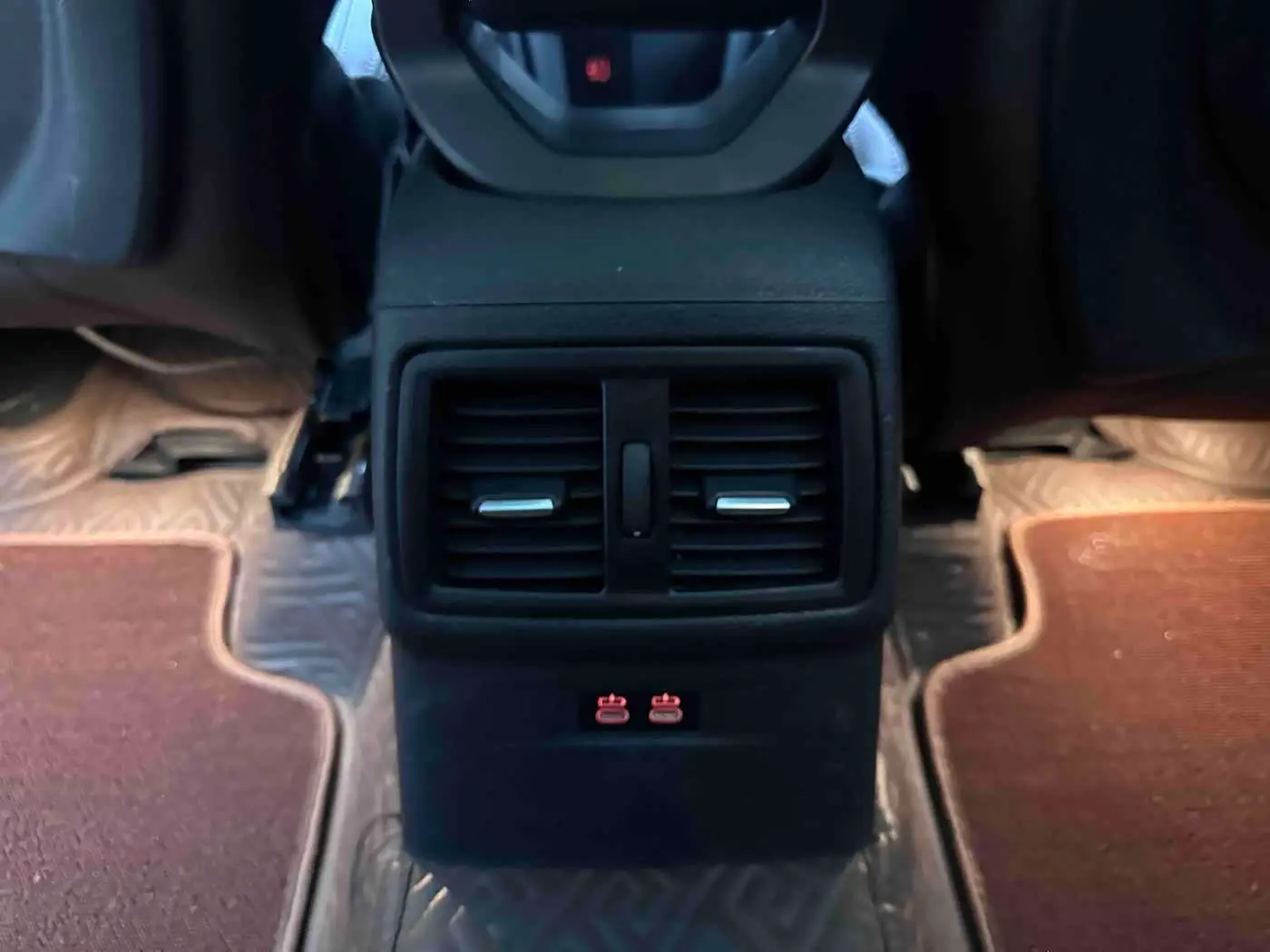 BMW X1 2022 — Photo 17/20