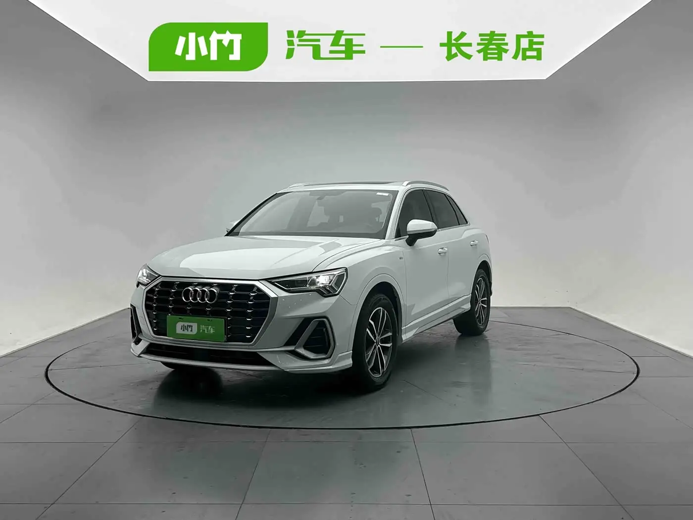 Audi Q3, 2022