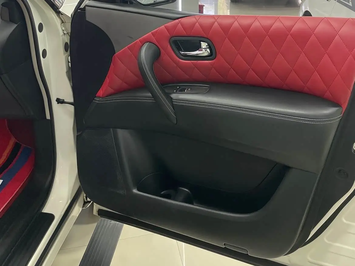 Nissan Patrol 2018 — Photo 11/20