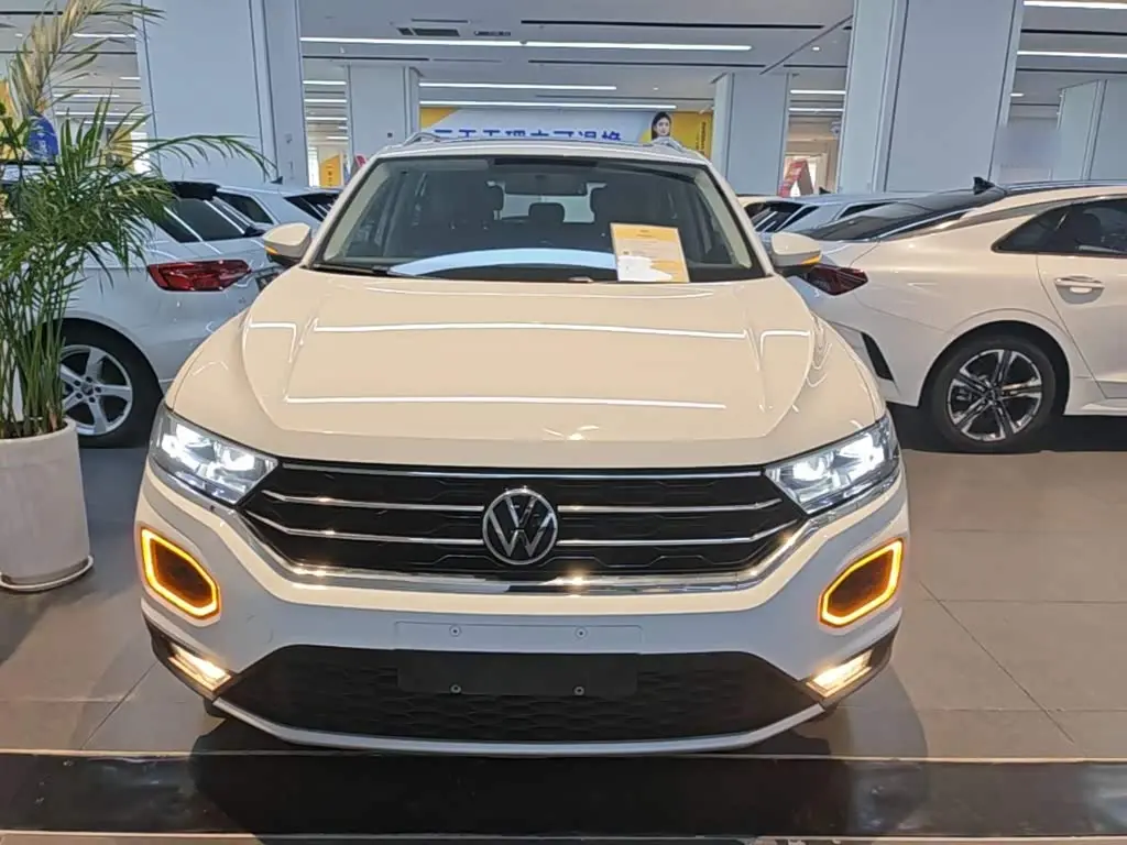 Volkswagen T-ROC 2021 — Фото 3/20