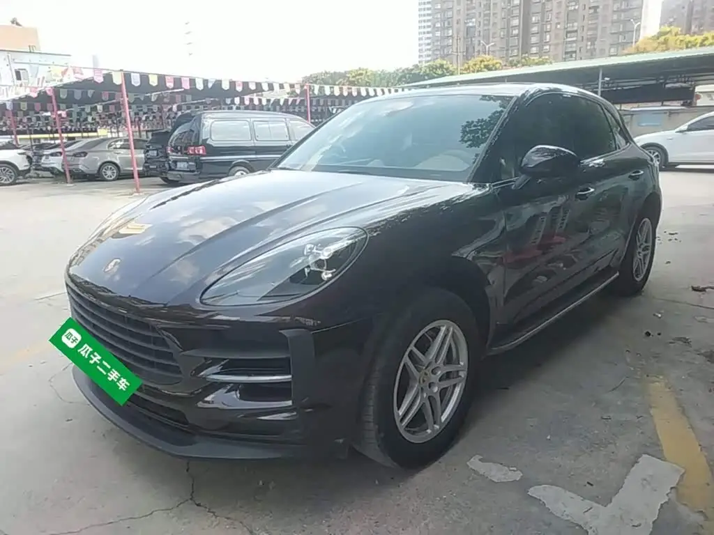 Porsche Macan, 2016