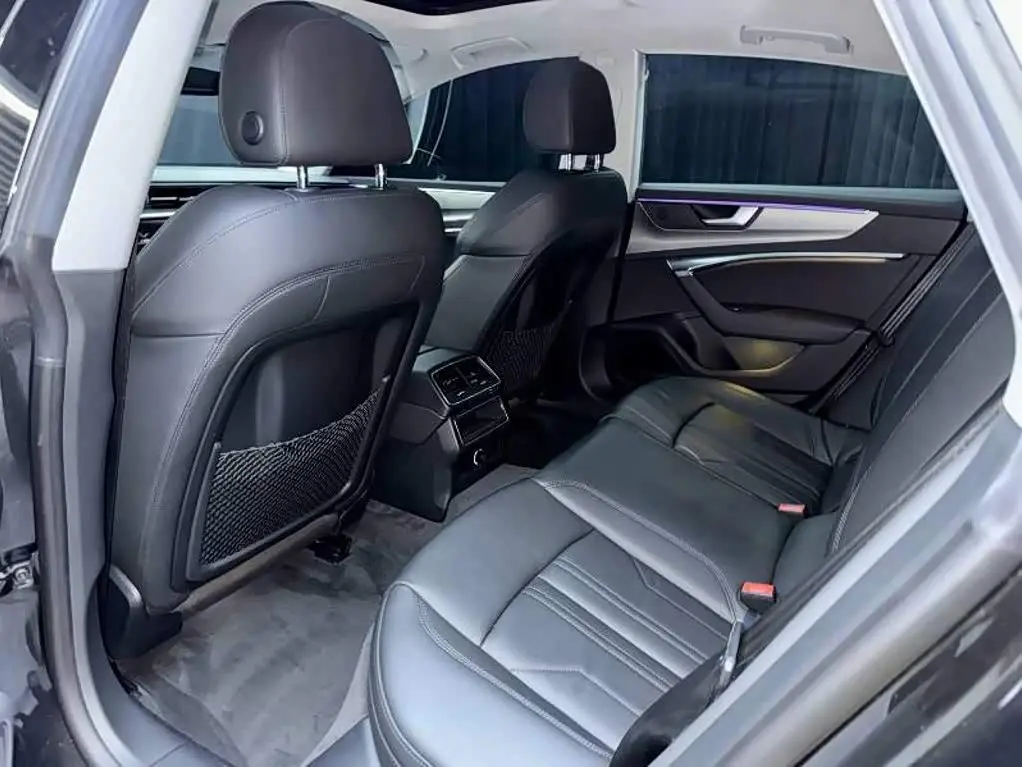 Audi A7 2020 — Şəkil 8/9