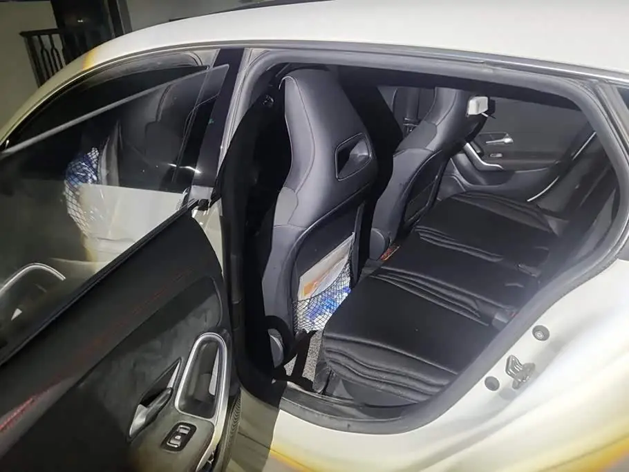 Mercedes-Benz CLA 2020 — Фото 11/16