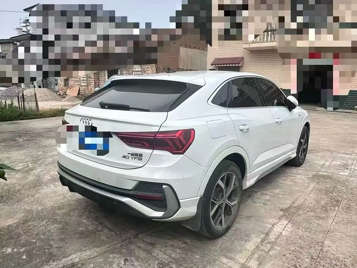 Audi Q3 Sportback 2021 — Фото 6/8