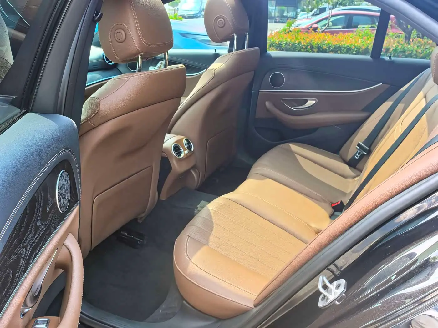 Mercedes-Benz E-Class 2021 — Şəkil 17/17