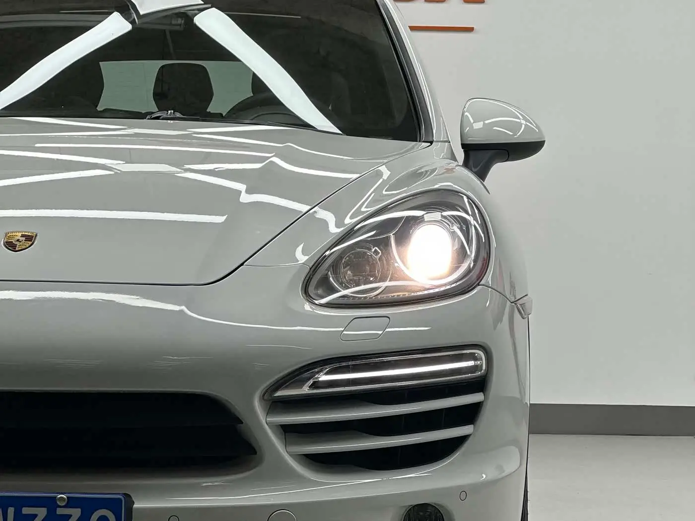 Porsche Cayenne 2013 — Photo 7/18