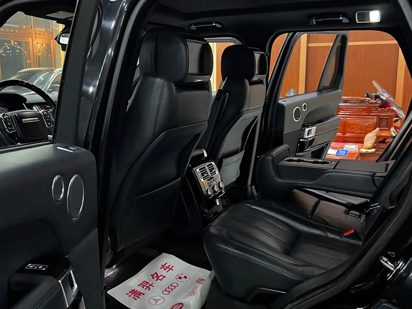 Land Rover Range Rover 2014 — Фото 12/20
