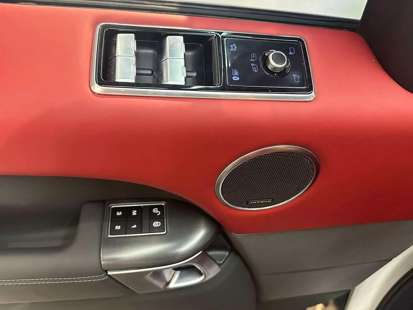 Land Rover Range Rover Sport 2014 — Şəkil 12/20