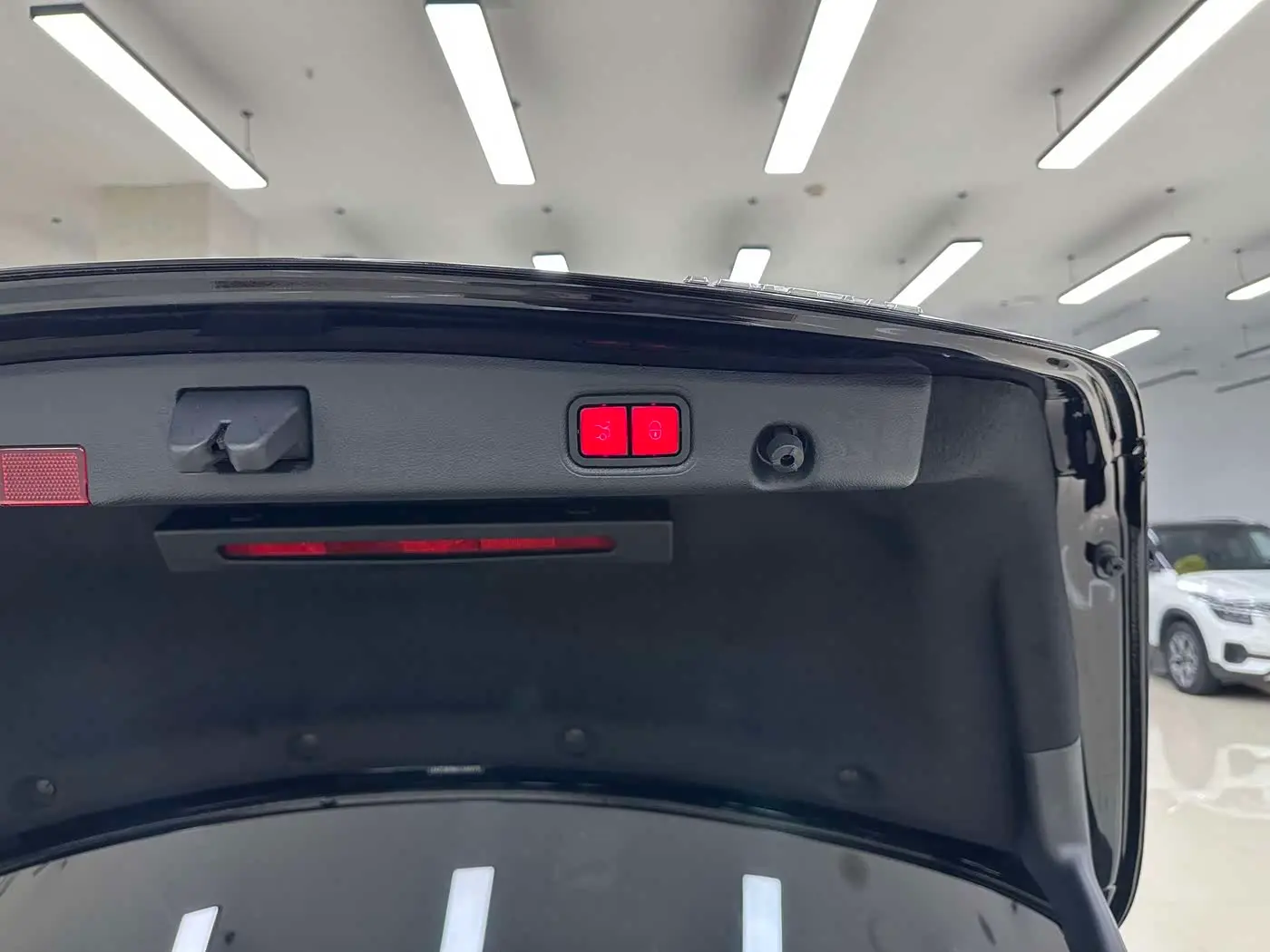 Audi A6L 2019 — Şəkil 16/20