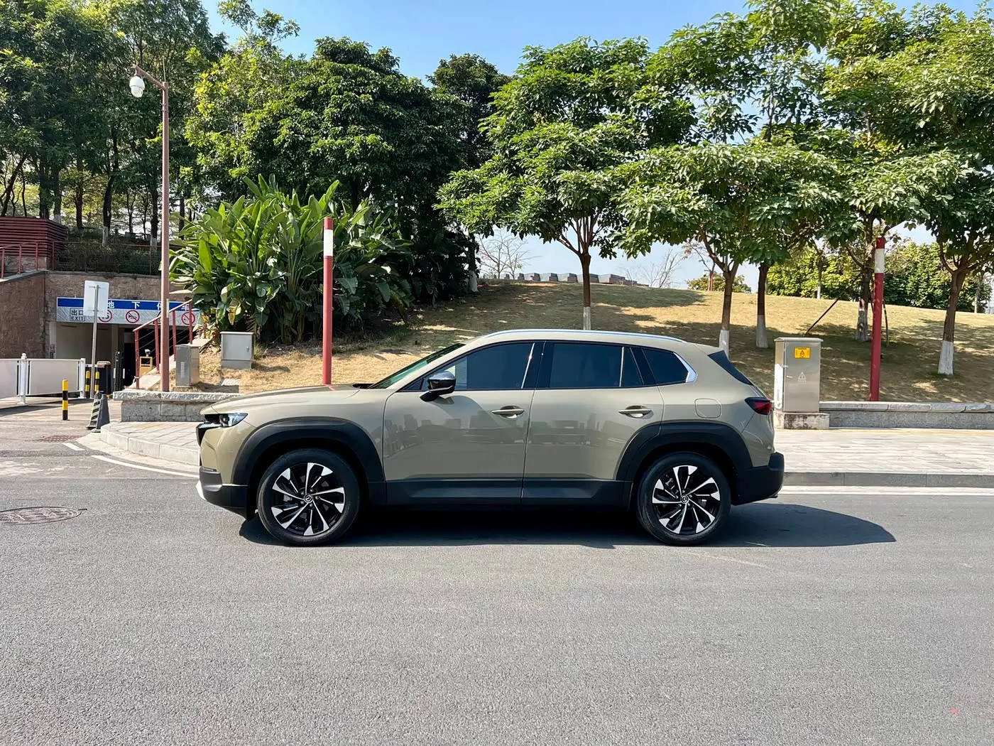 Mazda CX-50 Xingye 2023 — Фото 5/20
