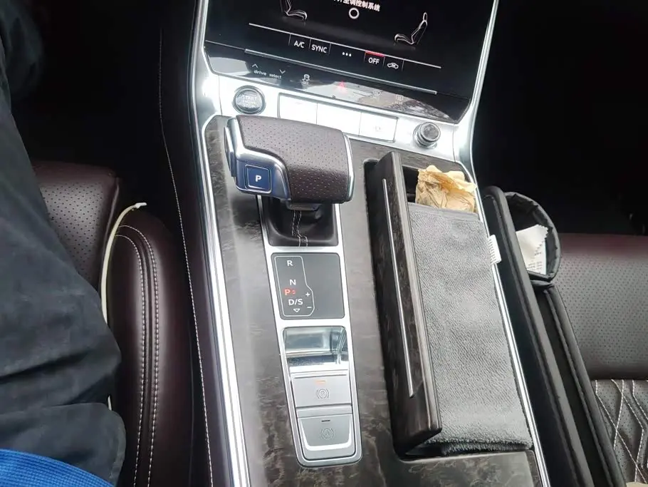 Audi A6L 2022 — Şəkil 16/16