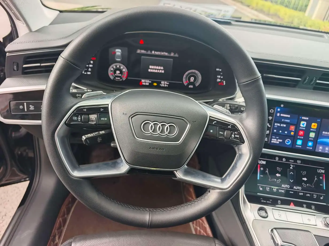Audi A6 2023 — Фото 12/17