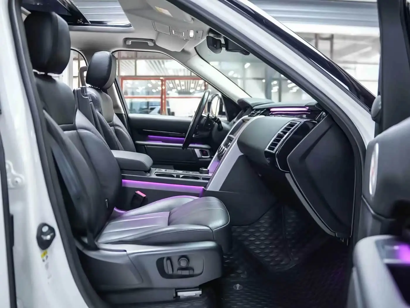 Land Rover Discovery 2020 — Şəkil 9/12