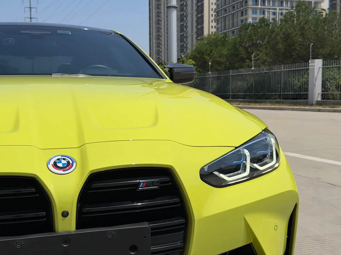 BMW M4 2023 — Photo 20/20