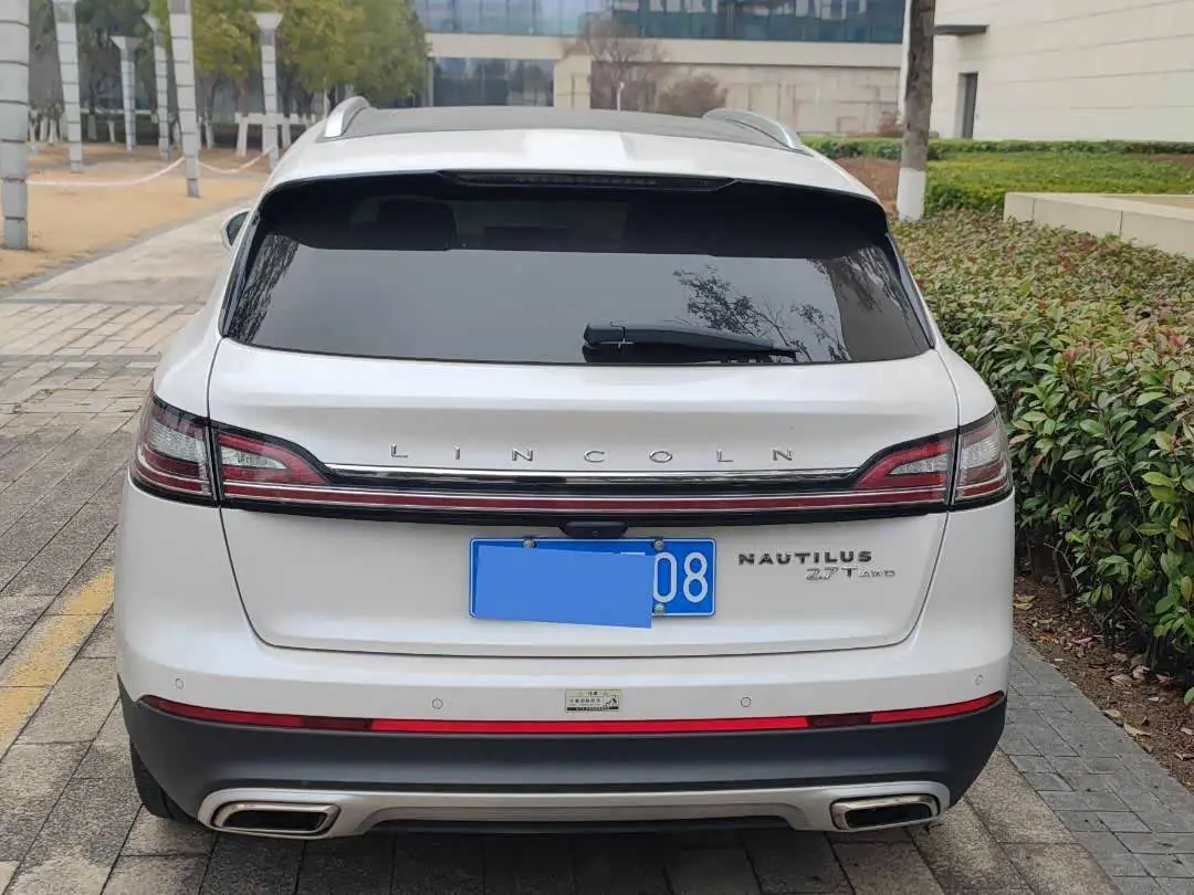 Lincoln Nautilus 2022 — Photo 3/12