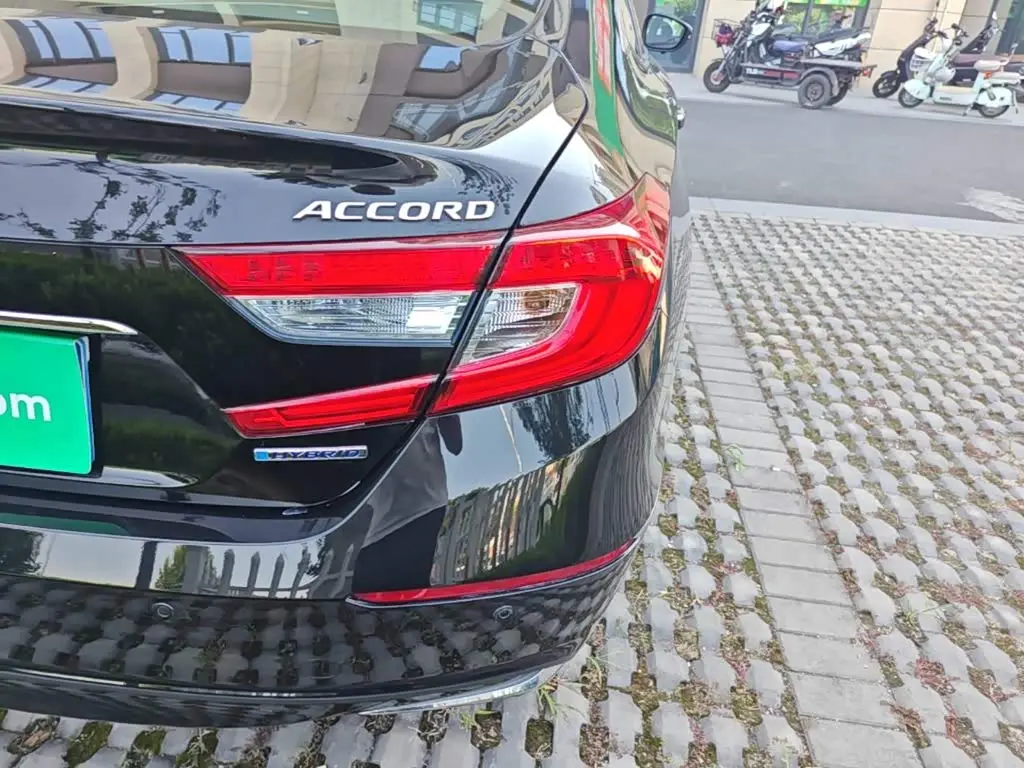 Honda Accord 2020 — Фото 8/20