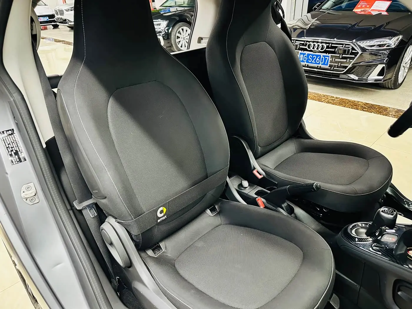 smart fortwo 2019 — Фото 17/20
