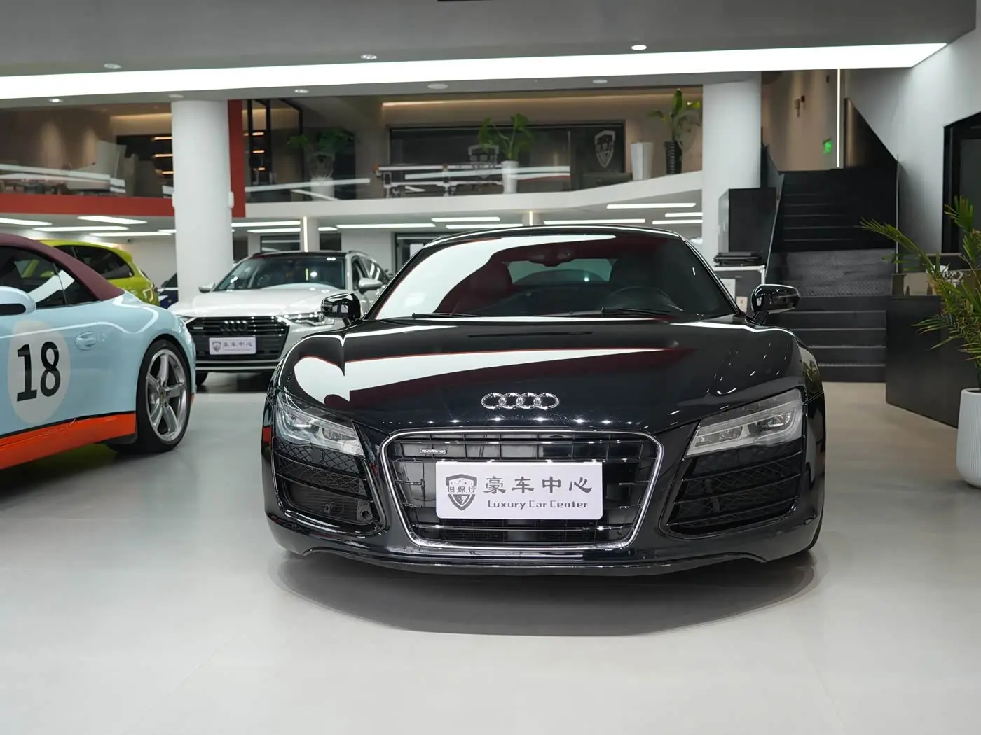 Audi R8 2014 — Şəkil 2/14