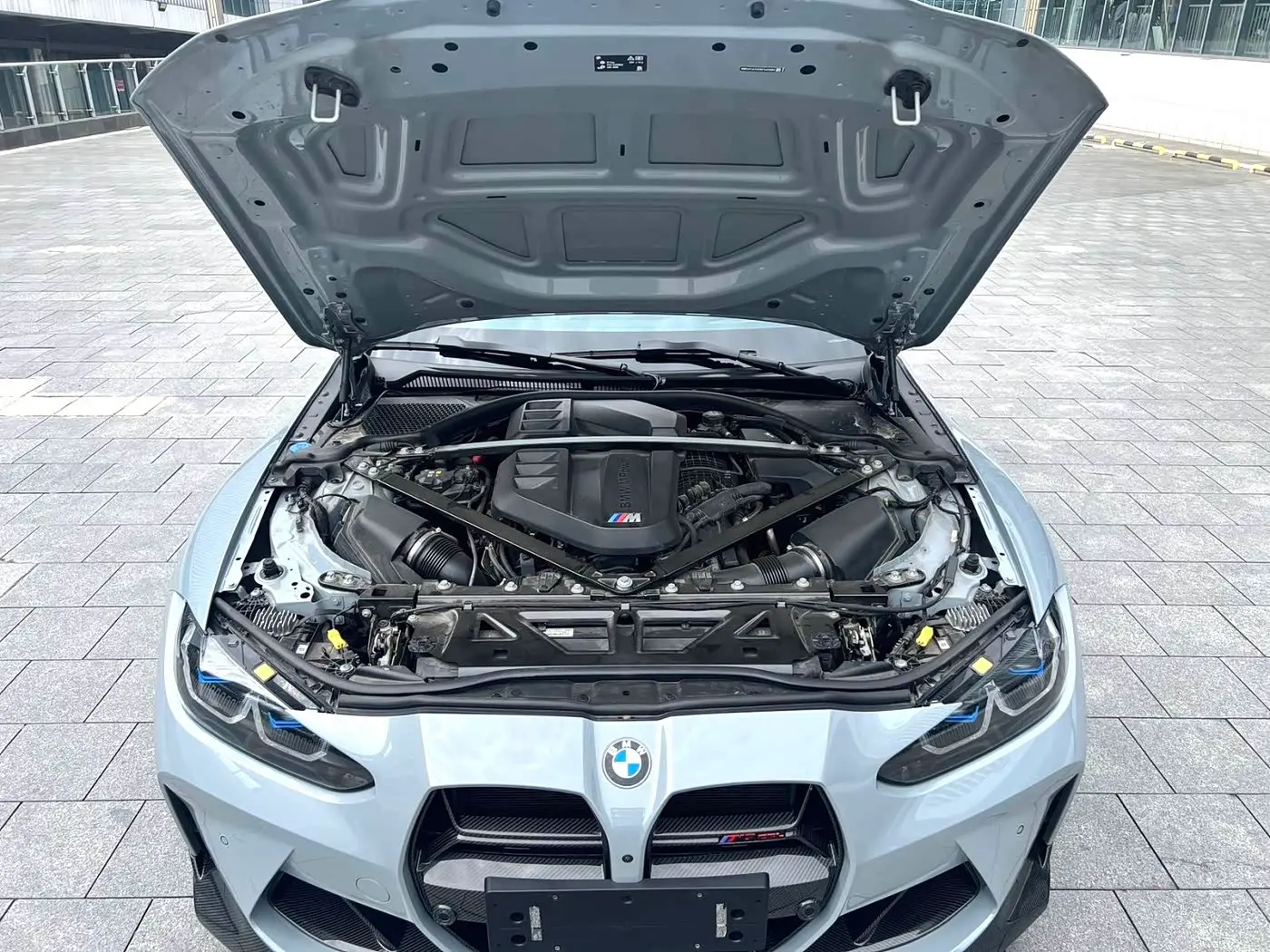 BMW M3 2023 — Фото 10/15