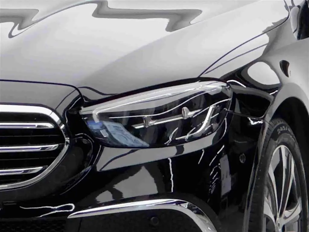 Mercedes-Benz E-Class New Energy 2022 — Photo 3/18
