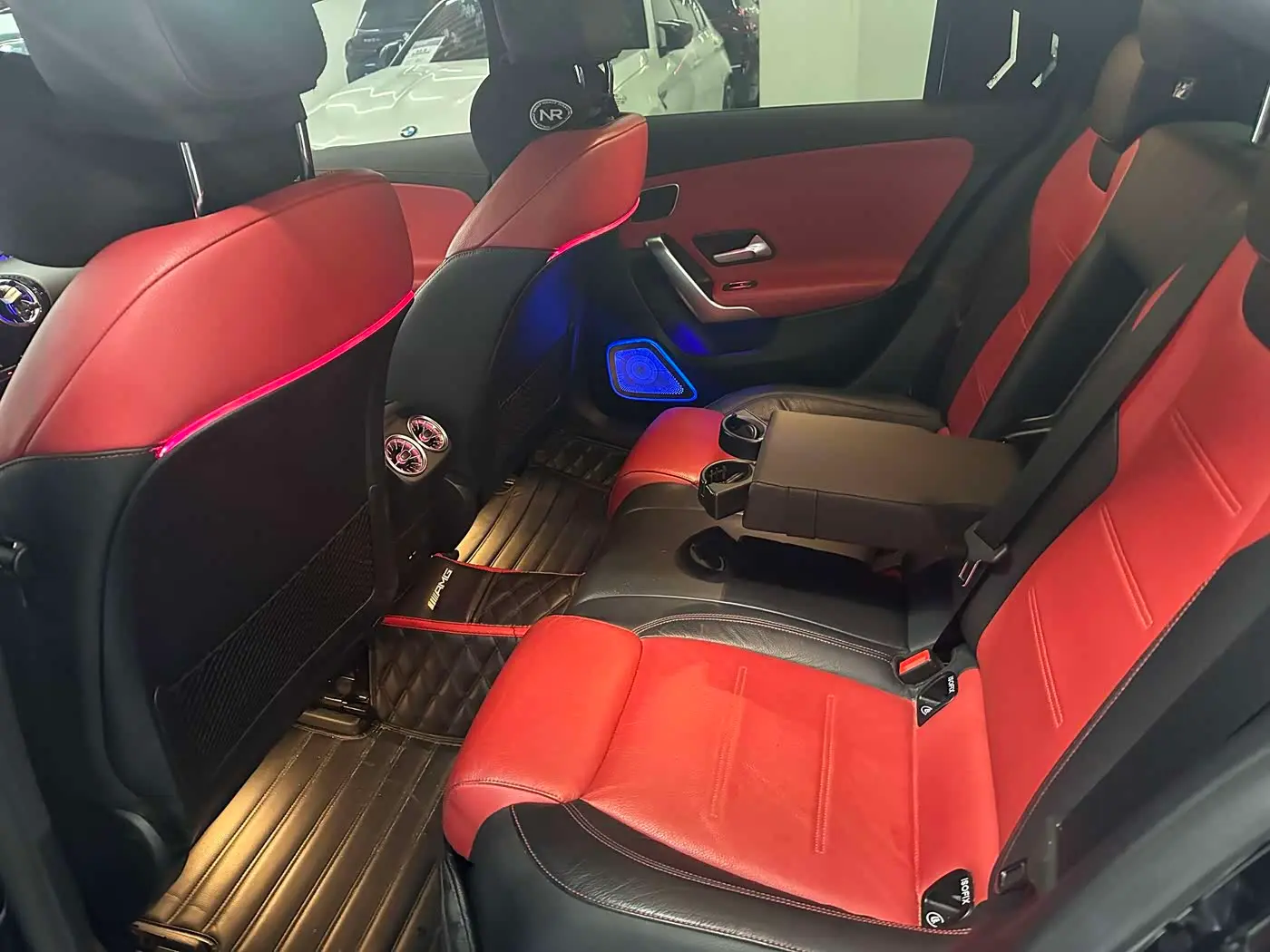 Mercedes-Benz A-Class AMG 2021 — Photo 6/9
