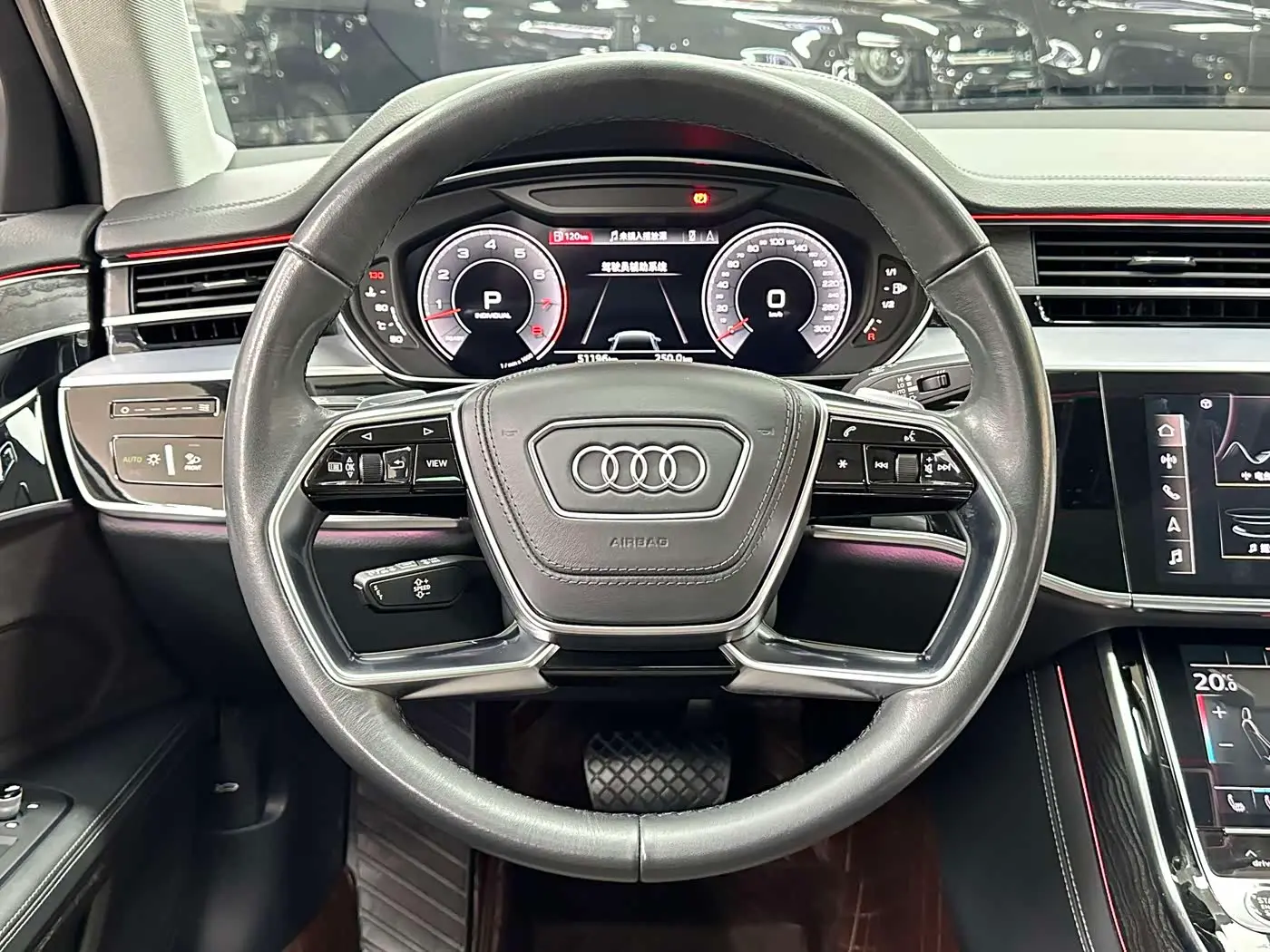 Audi A8 2024 — Фото 19/20