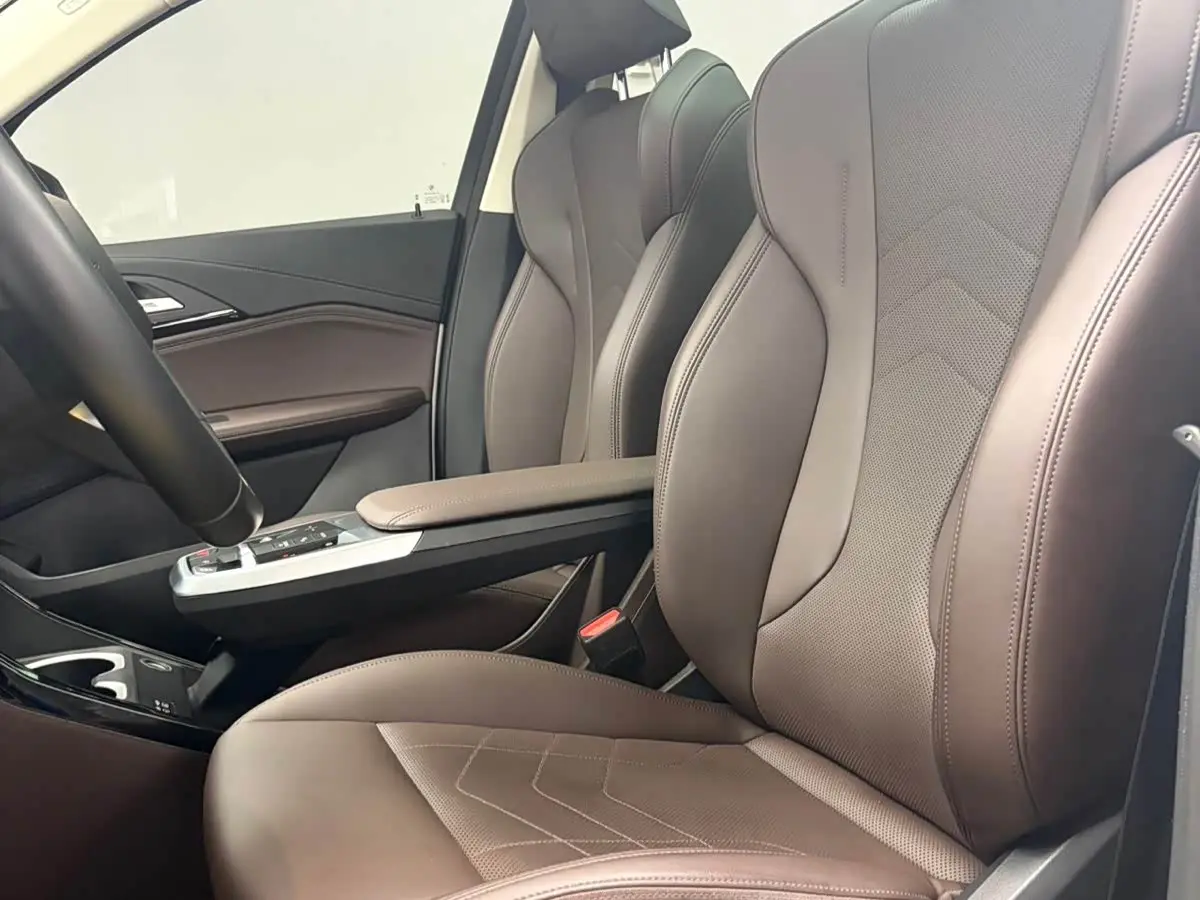 BMW X1 2023 — Şəkil 10/20