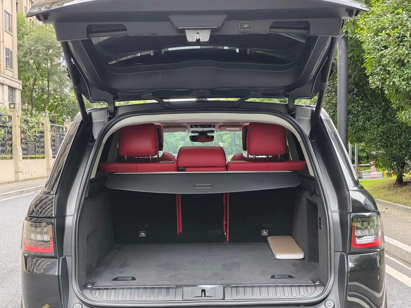 Land Rover Range Rover Sport 2022 — Photo 18/18