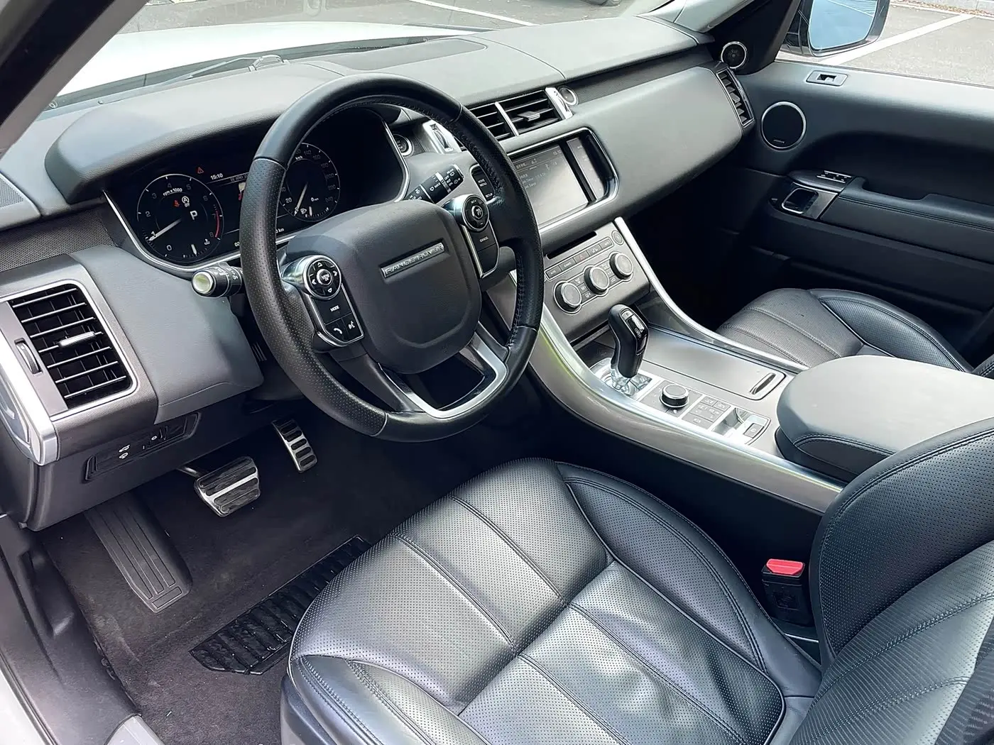 Land Rover Range Rover Sport 2015 — Photo 6/18