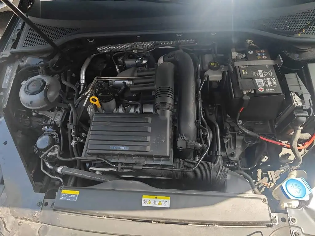 Volkswagen Magotan 2025 — Photo 16/20