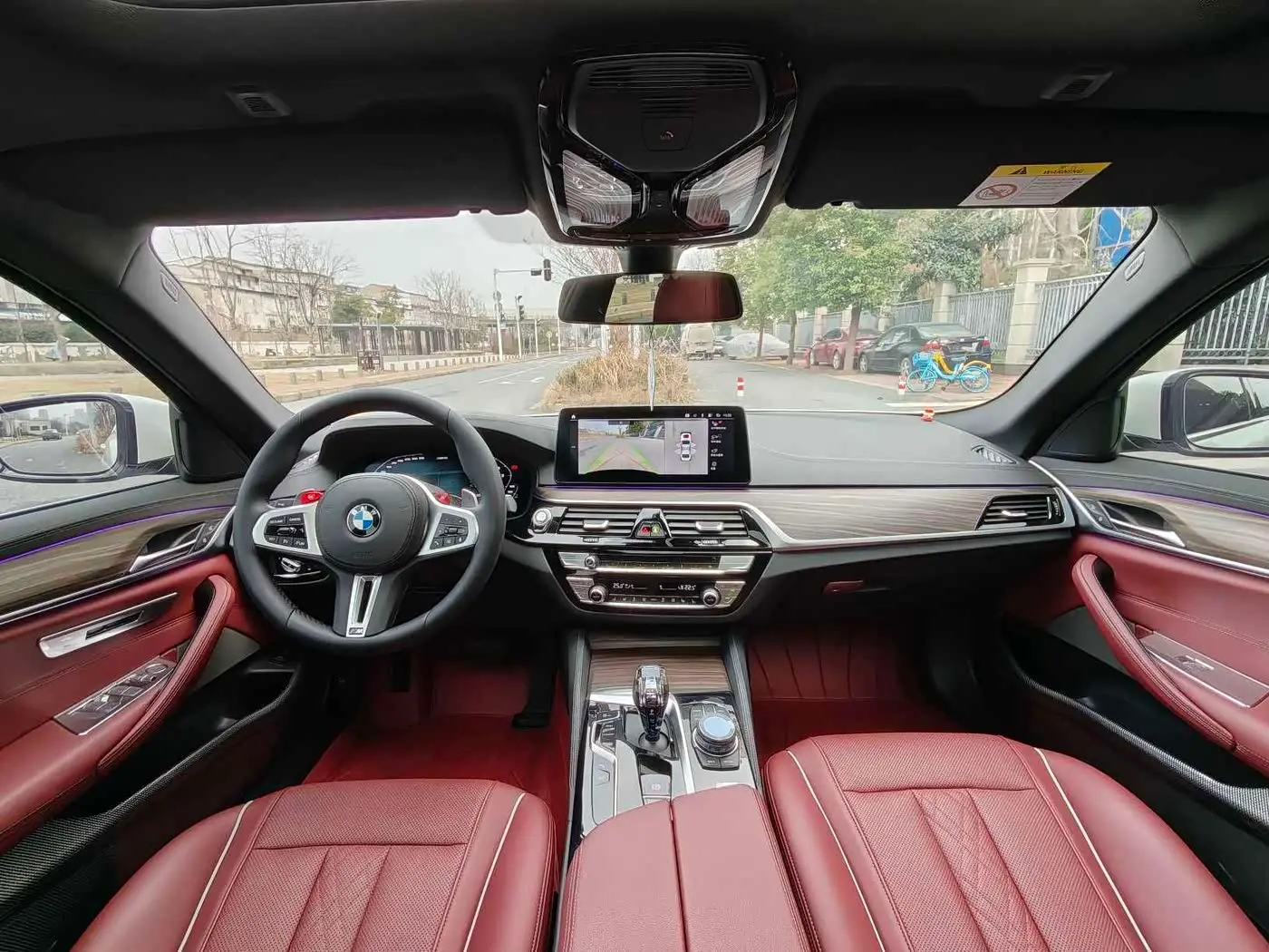 BMW 5 Series 2022 — Şəkil 6/14