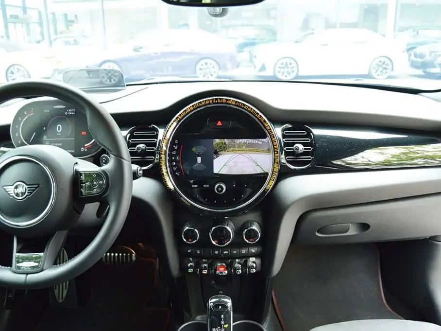 MINI JCW 2022 — Photo 9/14