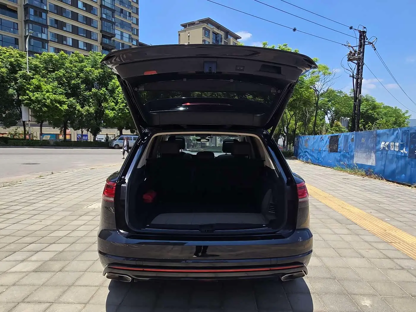 Volkswagen Touareg 2019 — Photo 10/12