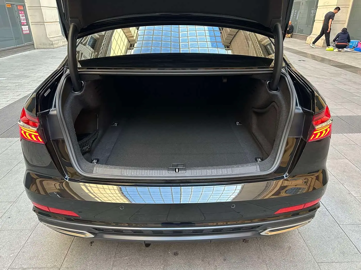 Audi A6L 2022 — Photo 10/20