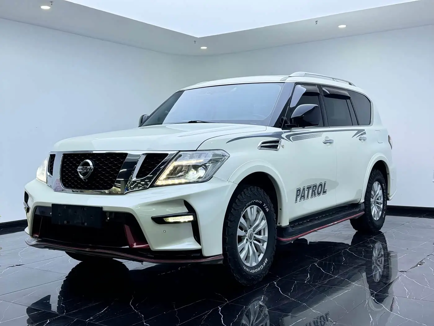 Nissan Patrol 2020 — Şəkil 1/15