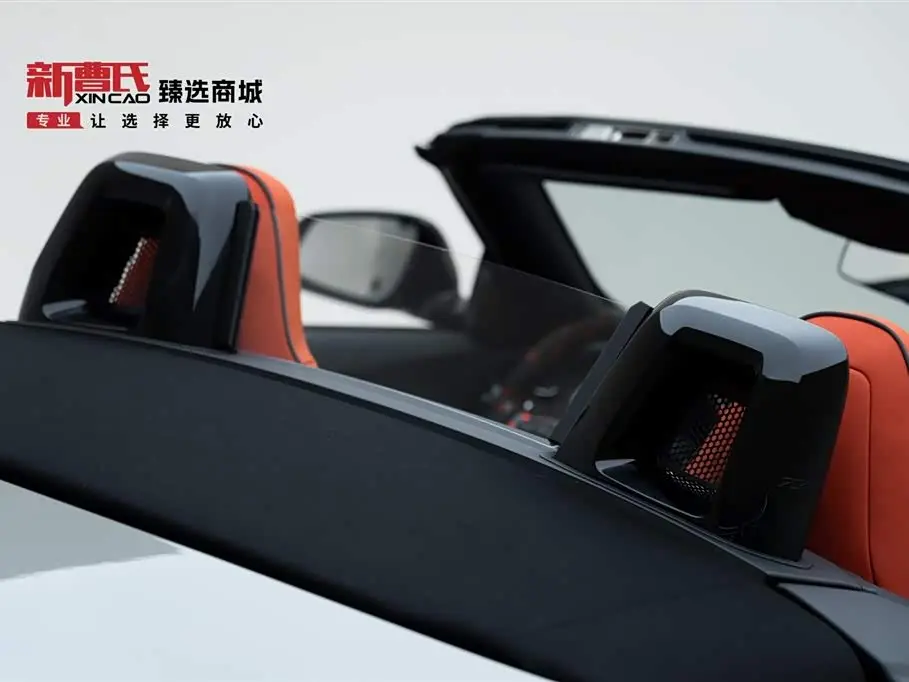 BMW Z4 2024 — Photo 6/18