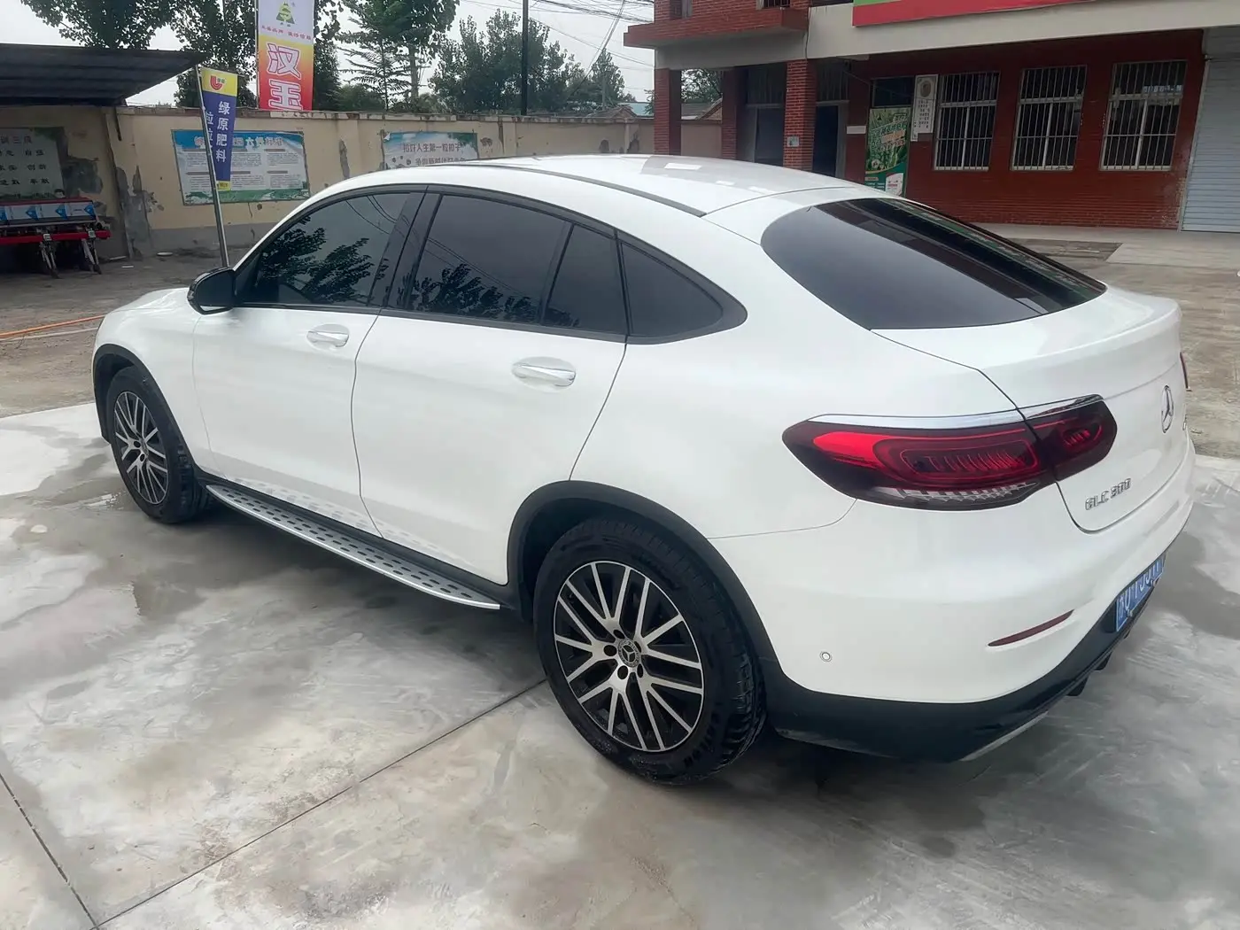 Mercedes-Benz GLC Coupe 2021 — Photo 5/6