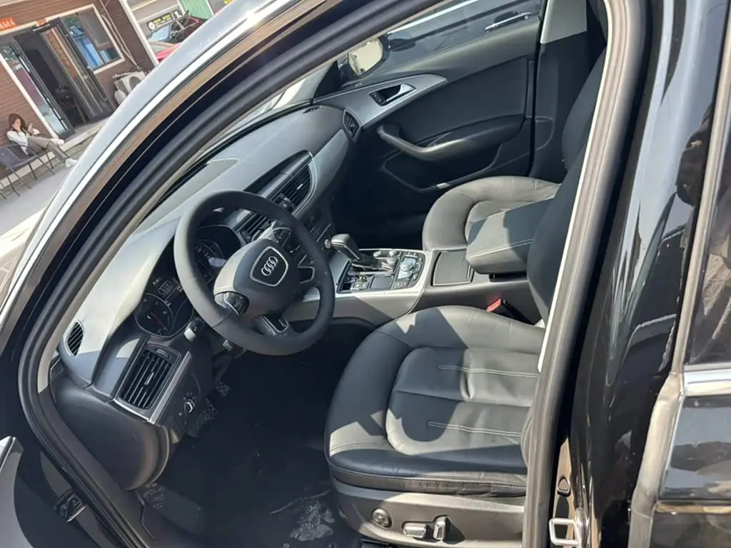 Audi A6L 2019 — Şəkil 13/20