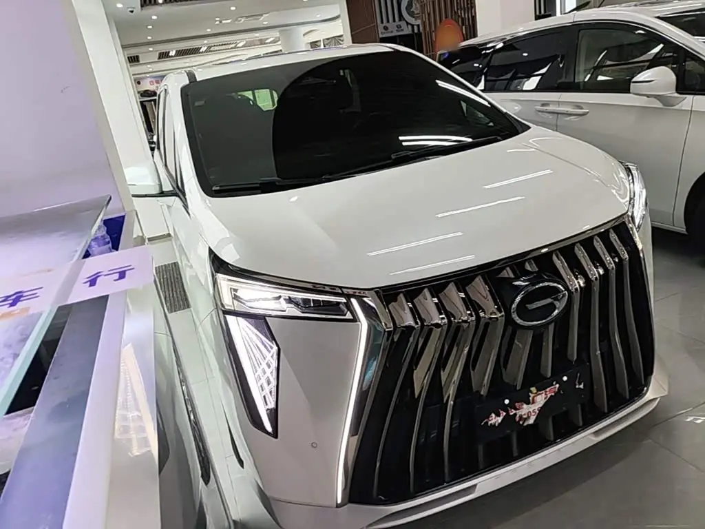 GAC Trumpchi Trumpchi M8 2023 — Şəkil 4/20